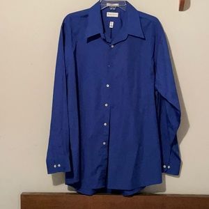 Van heusen dress shirt. XL